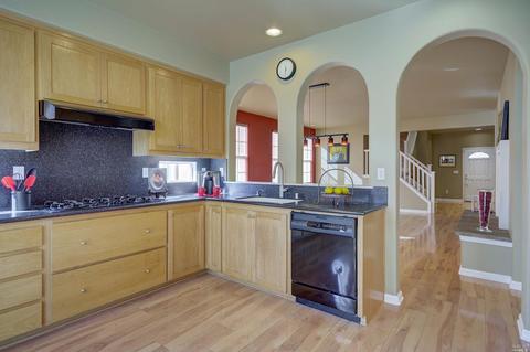 5116 Carisbrooke Ln, Vallejo, CA 94591 photo 9