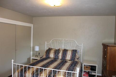 720 Lassen St, Vallejo, CA 94591 photo 10
