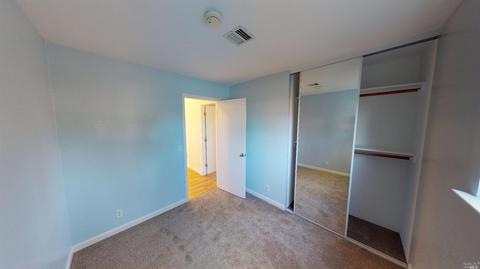 105 Boggs Ct, Vallejo, CA 94589 photo 6