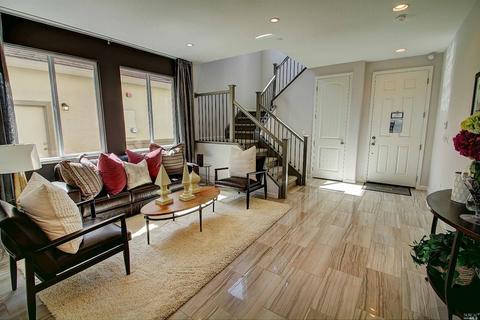 419 Epic St, Vacaville, CA 95688 photo 3