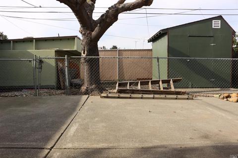 725 Humboldt St, Vallejo, CA 94591 photo 8