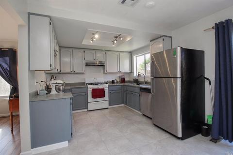 Undisclosed, Fairfield, CA 94533 photo 10