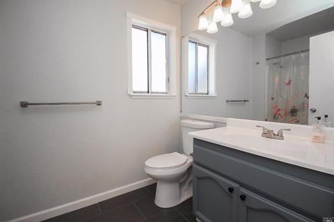 Undisclosed, Fairfield, CA 94533 photo 16