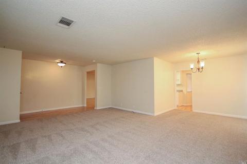 100 Marco Ln, Vacaville, CA 95688 photo 6