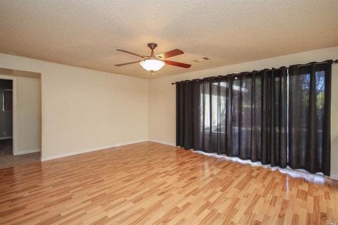 100 Marco Ln, Vacaville, CA 95688 photo 18