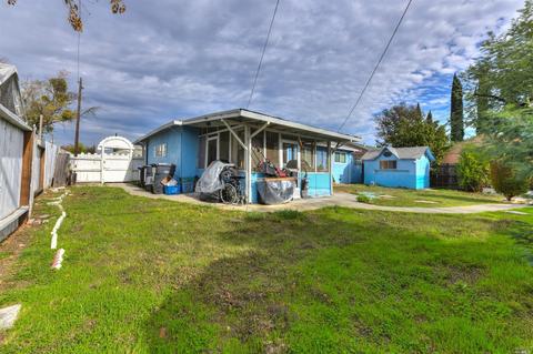 207 E Colorado St, Fairfield, CA 94533 photo 17