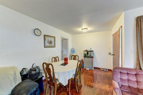 207 E Colorado St, Fairfield, CA 94533 photo 8