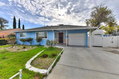 207 E Colorado St, Fairfield, CA 94533 photo 2