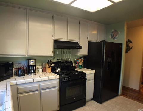 614 Donner Ln, Ukiah, CA 95482 photo 10