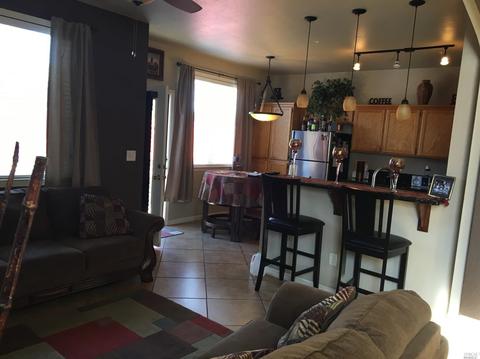 427 La Esperanza Dr, Dixon, CA 95620 photo 5