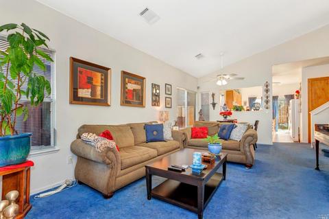 186 Wellington Pl, Vallejo, CA 94591 photo 9