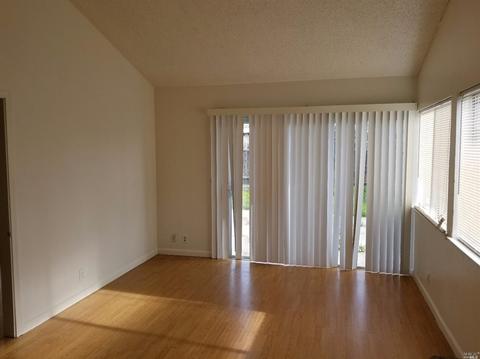 223 River Pines Way, Vallejo, CA 94589 photo 4
