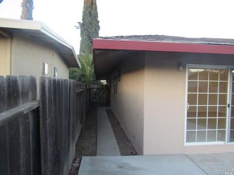 429 Begonia Blvd, Fairfield, CA 94533 photo 8