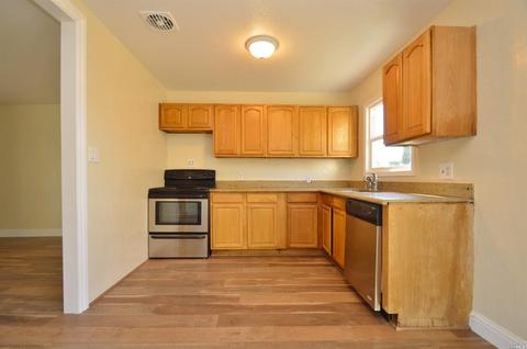 919 5th St, Fairfield, CA 94533 photo 6