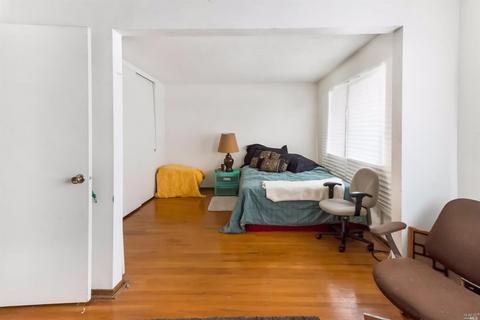 307 Barcelona St, Vallejo, CA 94591 photo 16