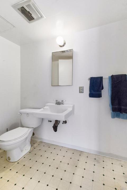 307 Barcelona St, Vallejo, CA 94591 photo 14