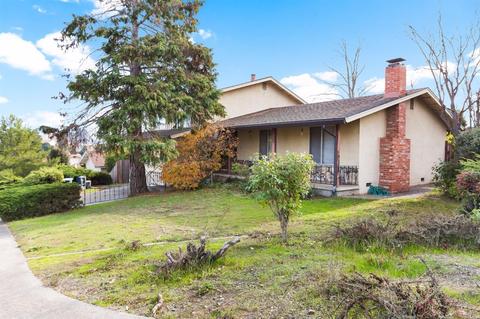 307 Barcelona St, Vallejo, CA 94591 photo 2