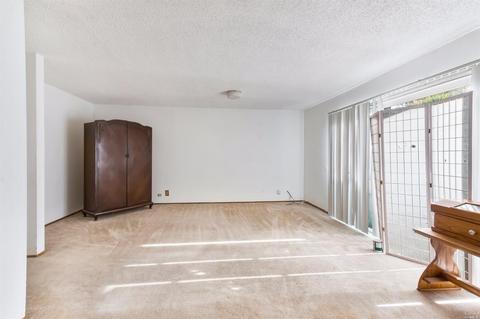 307 Barcelona St, Vallejo, CA 94591 photo 12