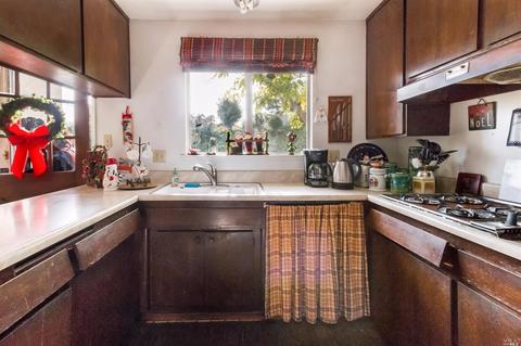307 Barcelona St, Vallejo, CA 94591 photo 8