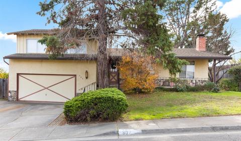 307 Barcelona St, Vallejo, CA 94591 photo 1