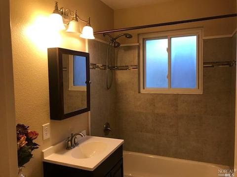 2008 Plum Tree Way, Fairfield, CA 94533 photo 12