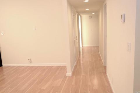 107 Cadiz Ct, Vallejo, CA 94591 photo 17