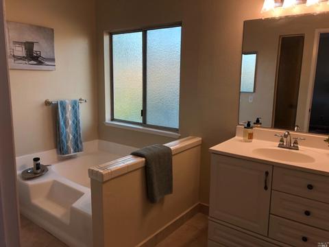 320 Notre Dame Dr, Vallejo, CA 94589 photo 15