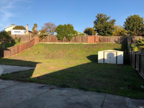 320 Notre Dame Dr, Vallejo, CA 94589 photo 25