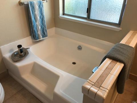 320 Notre Dame Dr, Vallejo, CA 94589 photo 17
