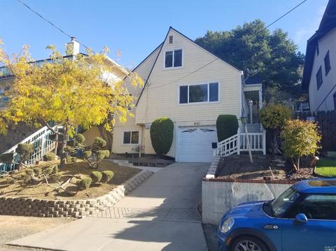 2151 Orange St, Martinez, CA 94553 photo 1
