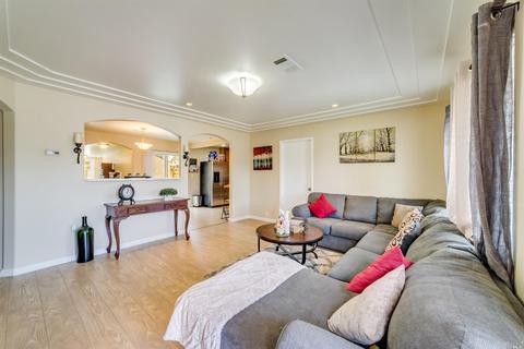 71 Dewitt Ave, Napa, CA 94558 photo 4