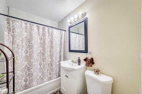 71 Dewitt Ave, Napa, CA 94558 photo 18