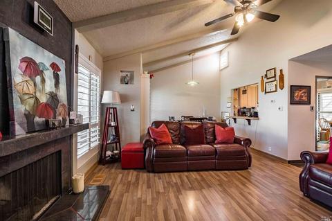 314 Kathy Ellen Dr, Vallejo, CA 94591 photo 4