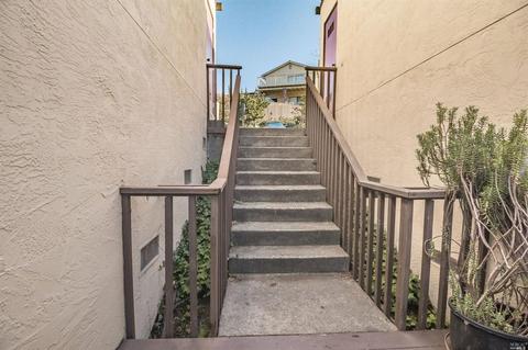 314 Kathy Ellen Dr, Vallejo, CA 94591 photo 3