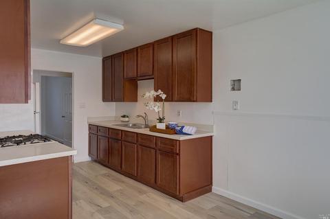 3204 Georgia St, Vallejo, CA 94591 photo 8
