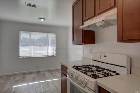 3204 Georgia St, Vallejo, CA 94591 photo 12