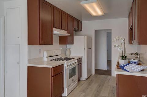 3204 Georgia St, Vallejo, CA 94591 photo 9