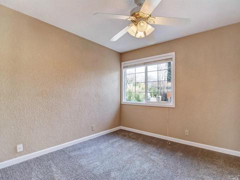 707 Corte Granada, Vacaville, CA 95688 photo 15