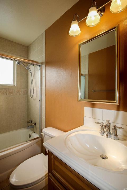 228 Ash St, Vacaville, CA 95688 photo 16