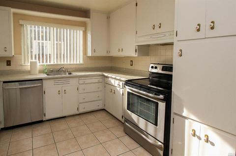 228 Ash St, Vacaville, CA 95688 photo 12