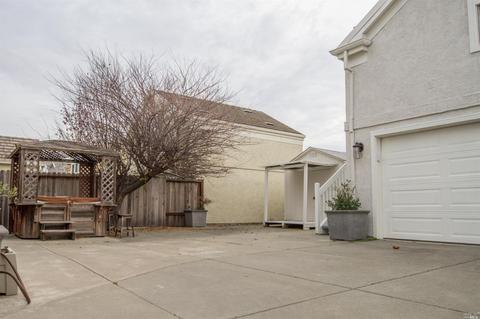 5216 Academy Dr, Fairfield, CA 94534 photo 25