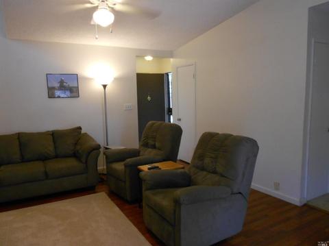 560 Gregory Dr, Vacaville, CA 95687 photo 12