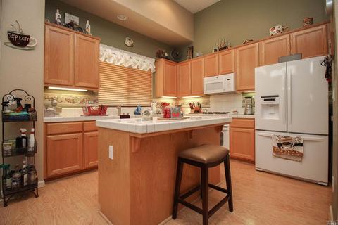 2805 Rockridge Dr, Fairfield, CA 94534 photo 18