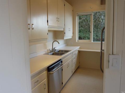 220 Currey Ln, Sausalito, CA 94965 photo 5