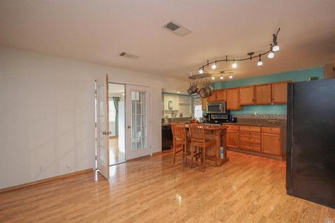 2159 Kingfisher Way, Fairfield, CA 94533 photo 6
