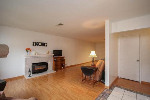 2159 Kingfisher Way, Fairfield, CA 94533 photo 4