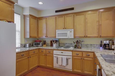 6331 Newhaven Ln, Vallejo, CA 94591 photo 7