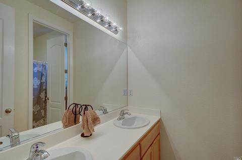 6331 Newhaven Ln, Vallejo, CA 94591 photo 25