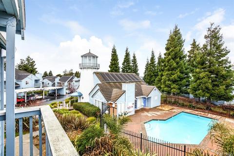 313 Lighthouse Dr, Vallejo, CA 94590 photo 9