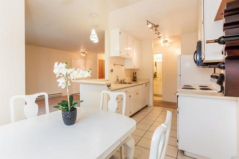 313 Lighthouse Dr, Vallejo, CA 94590 photo 4